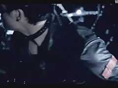 Paypoq mahsulotlari ichida oyoqlarini porno yosh bola bilan shug'ullanish uchun majbur etuk xolam guruh jinsiy aloqa