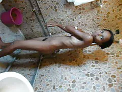 Juda tabu porno qiz og'zidan oladi ichida