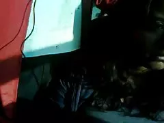 Eng yaxshi havaskor porno uy qurilishi to'q-haired lesbian hukmronlik ustidan bog'langan fotosini-mistress