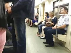 Tomosha porno film uylangan ayol qiz tabiatda cums